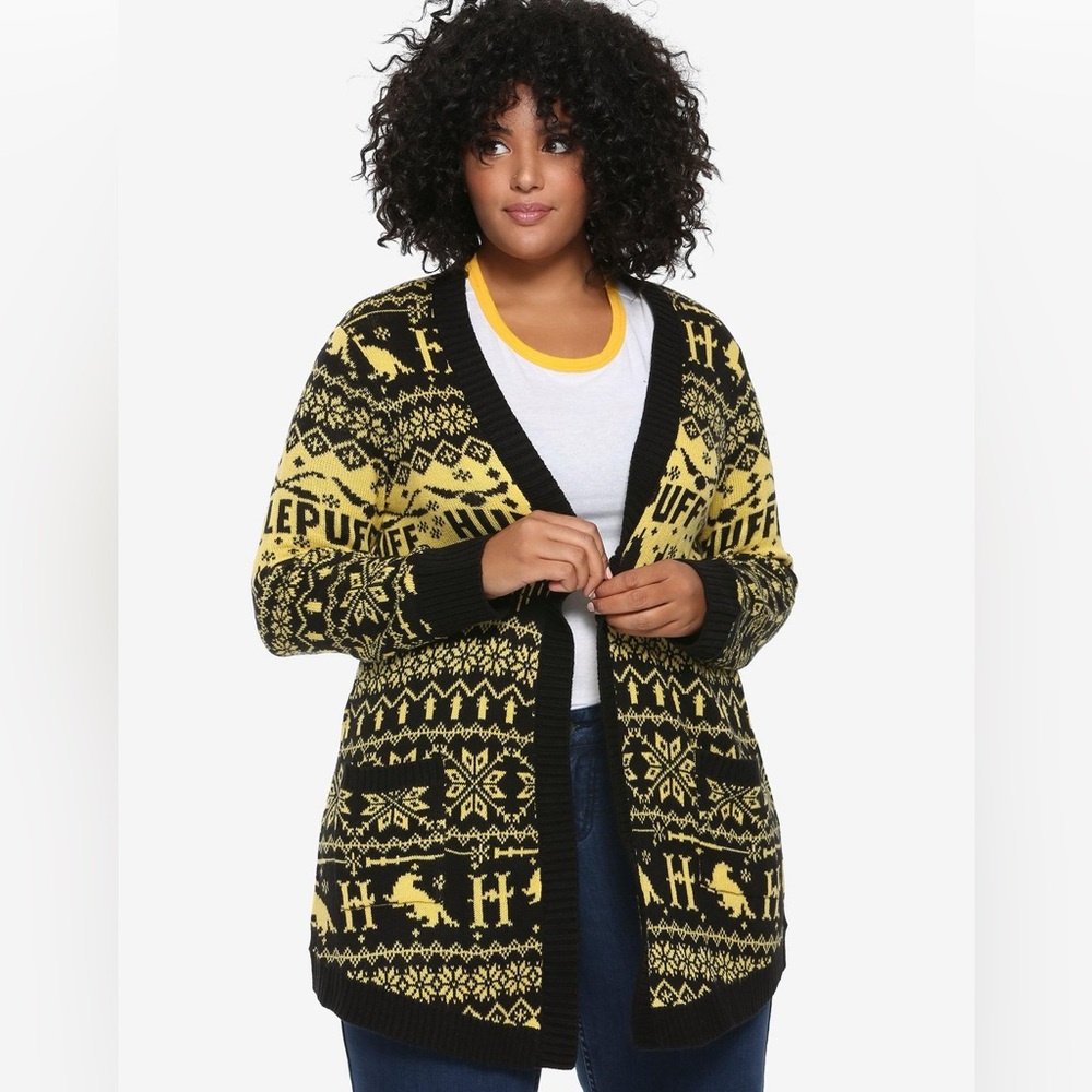 Harry Potter Hufflepuff Fair Isle Girls Flyaway Cardigan Plus Size